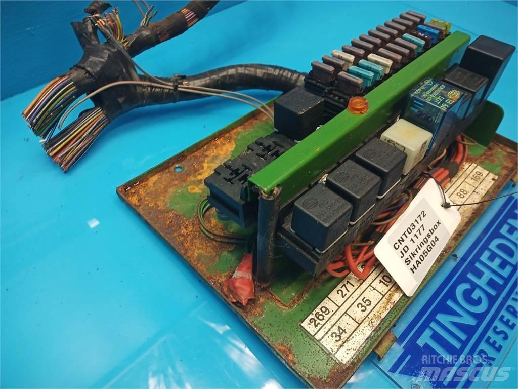John Deere 1177 Електроніка