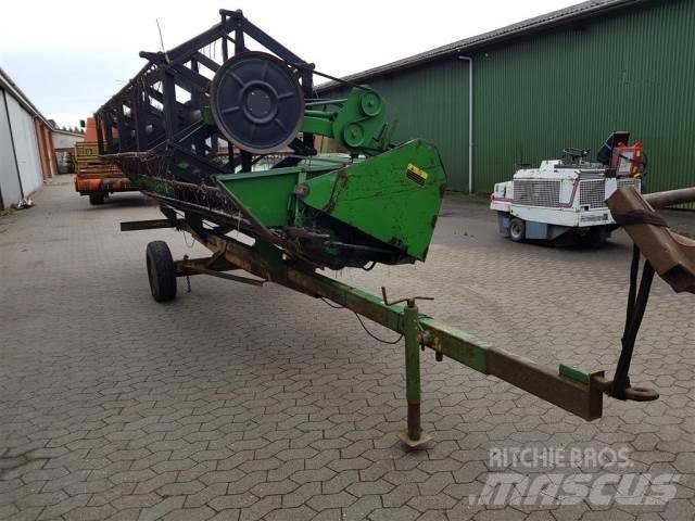 John Deere 16 Додаткове обладнання для збиральних комбайнів