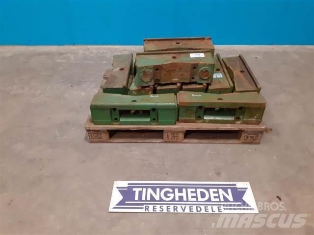 John Deere 2040 Фронтальні ваги