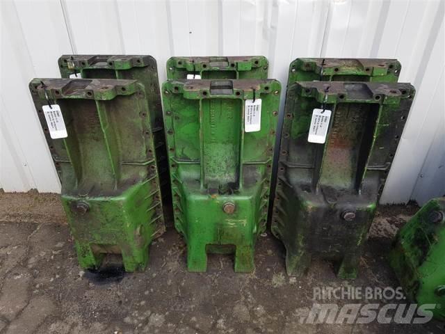 John Deere 2040 Двигуни