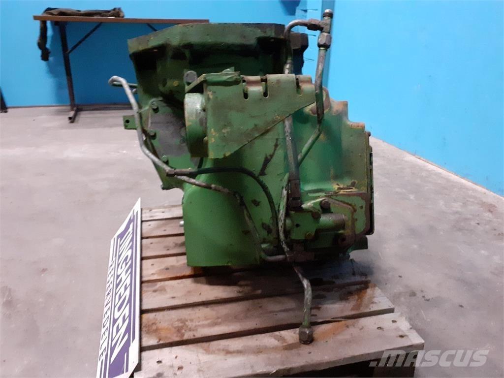 John Deere 2040 Коробка передач
