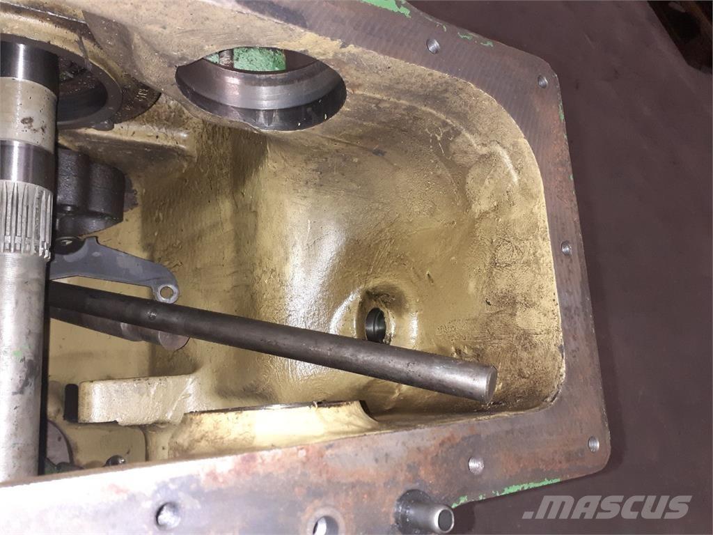 John Deere 2040 Коробка передач