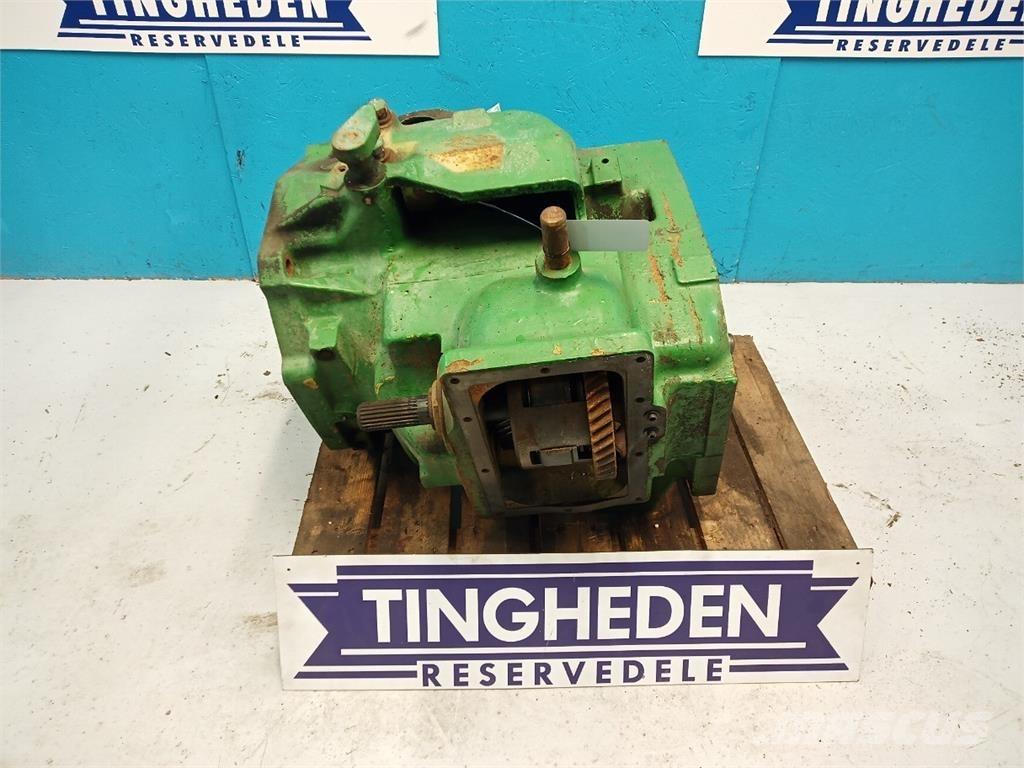 John Deere 2040 Коробка передач