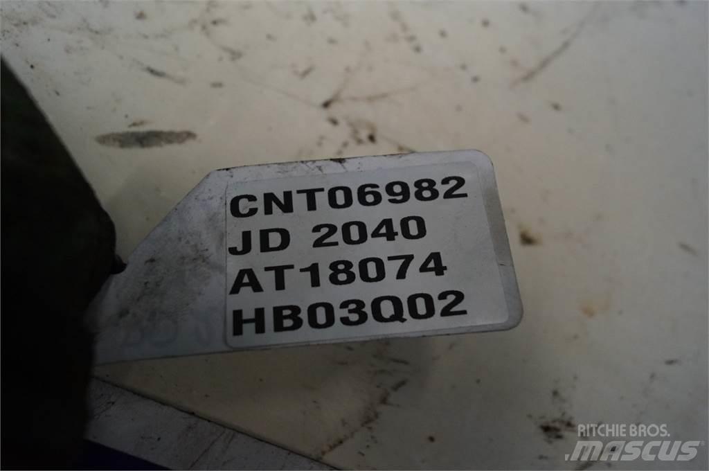 John Deere 2040 Радіатори
