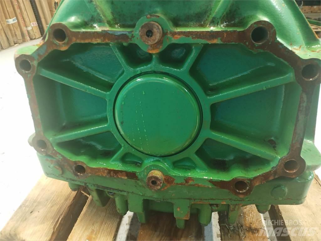John Deere 2066 Додаткове обладнання для збиральних комбайнів