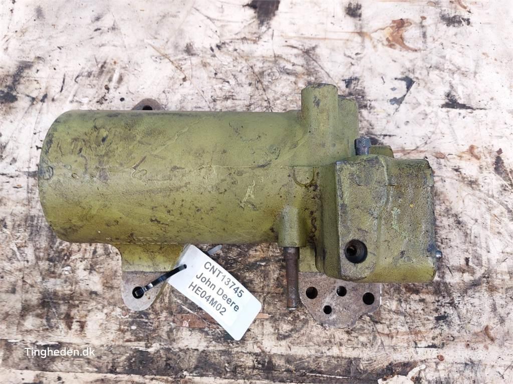 John Deere 2141 Гідравліка