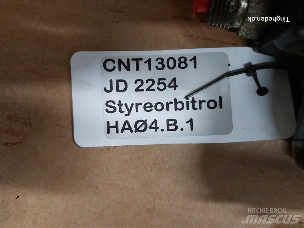 John Deere 2254 Гідравліка