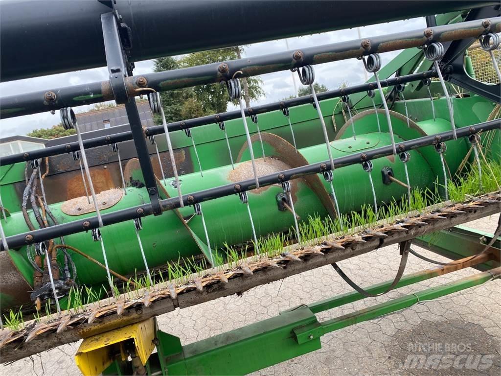 John Deere 25 Додаткове обладнання для збиральних комбайнів