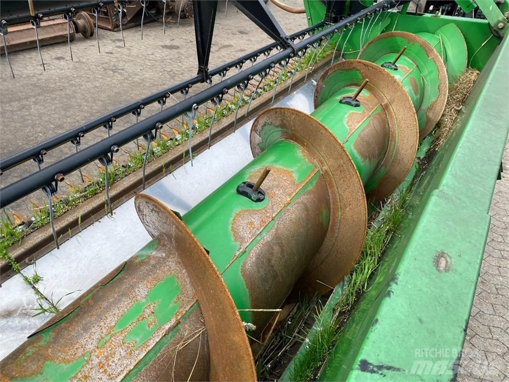 John Deere 25 Додаткове обладнання для збиральних комбайнів