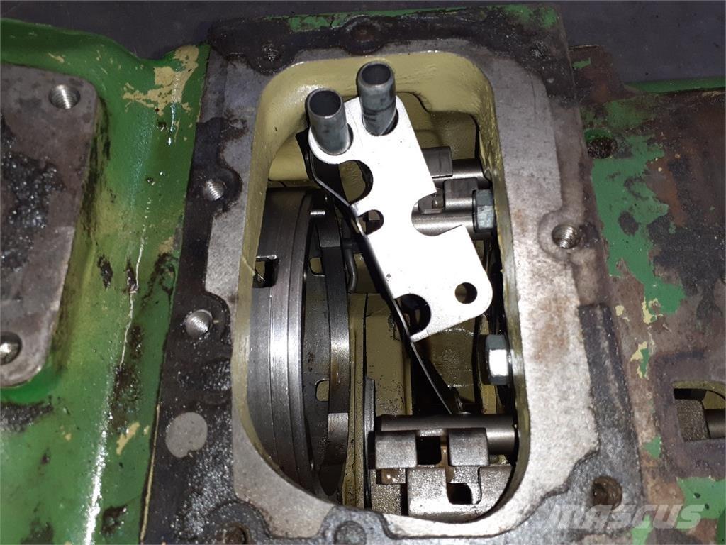 John Deere 2840 Коробка передач