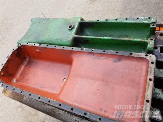 John Deere 3040 Двигуни