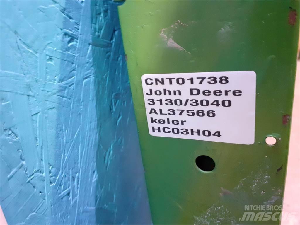 John Deere 3040 Радіатори