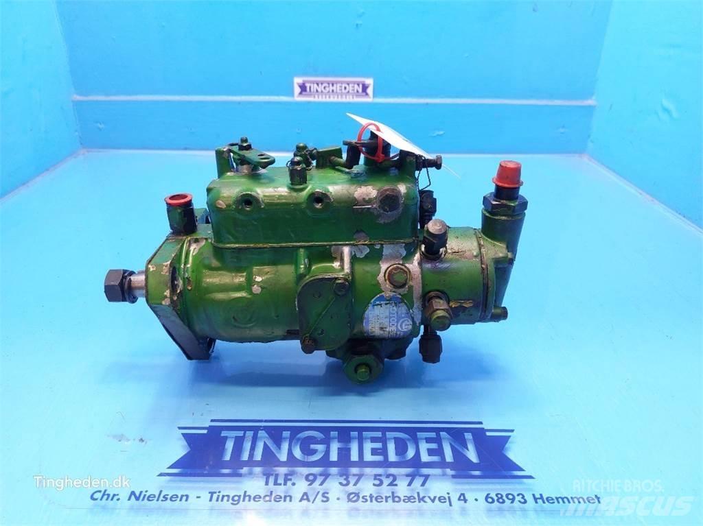 John Deere 3040 Двигуни