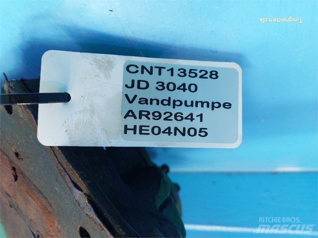John Deere 3040 Двигуни