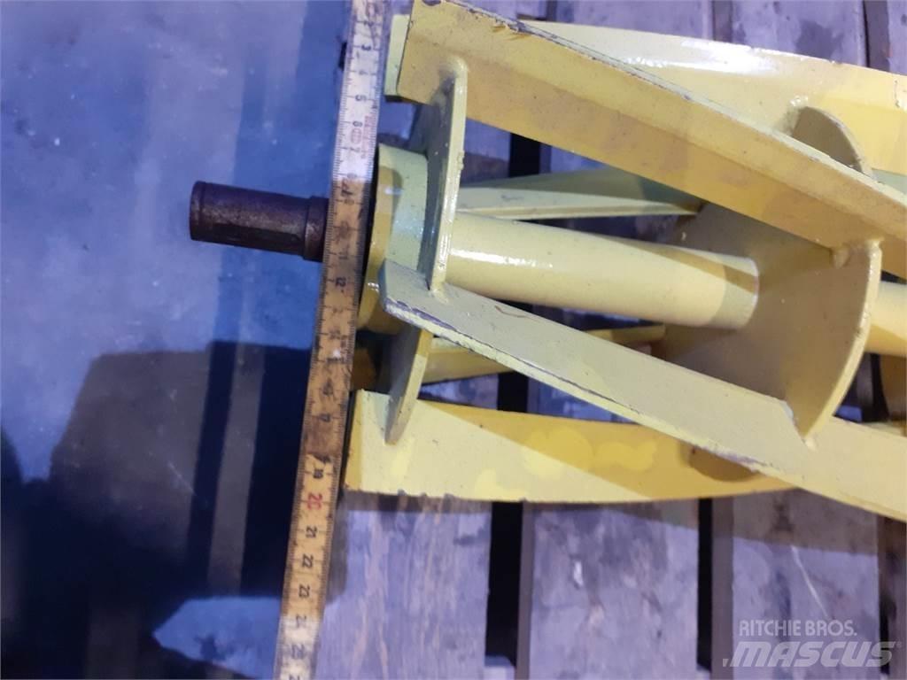 John Deere 305 Газонокосарки-роботи