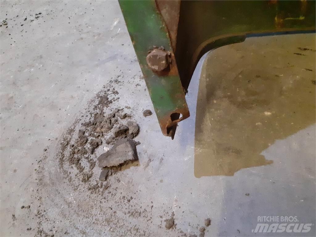 John Deere 3130 Інше додаткове обладнання для тракторів