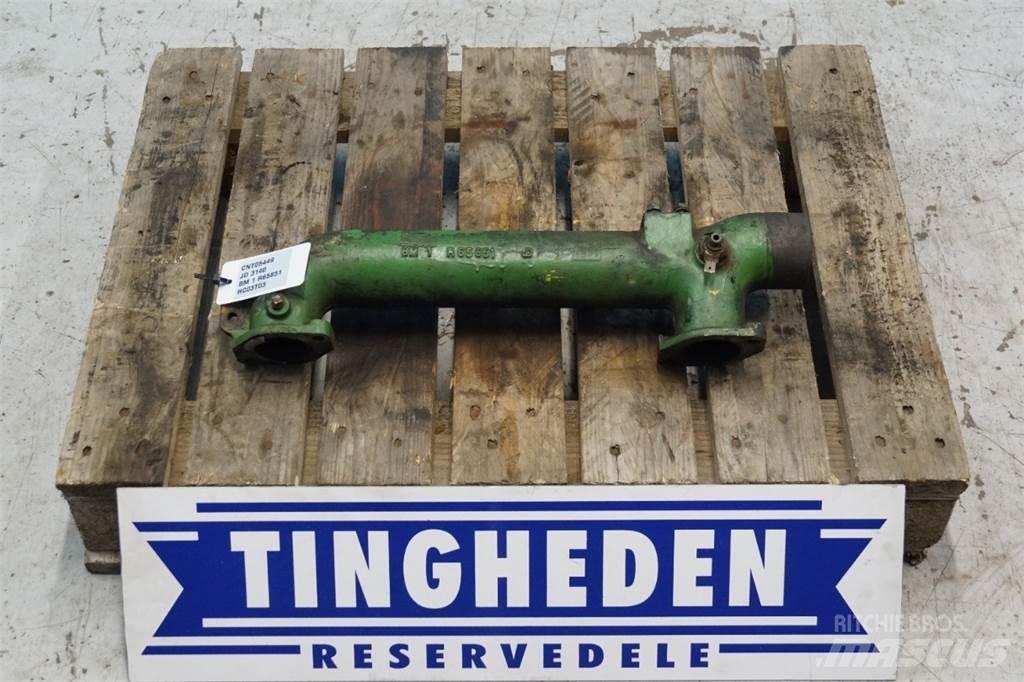 John Deere 3140 Двигуни