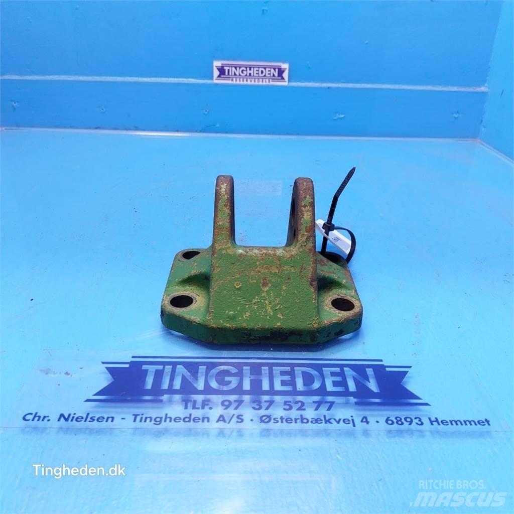 John Deere 3140 Інше додаткове обладнання для тракторів