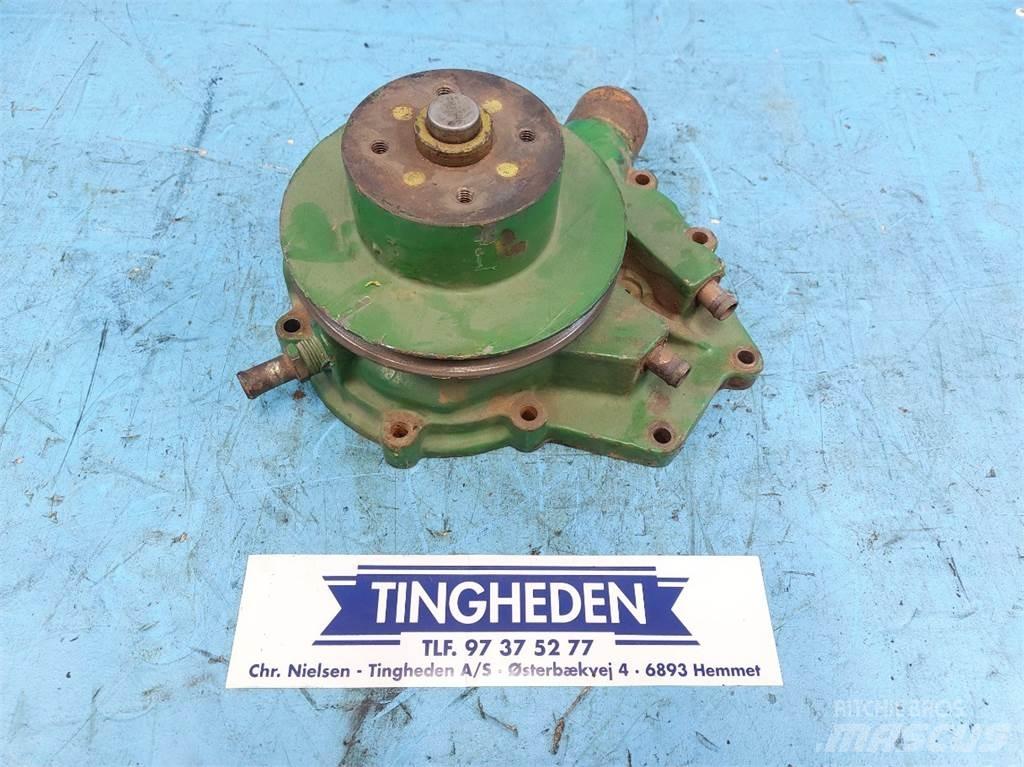 John Deere 3640 Двигуни