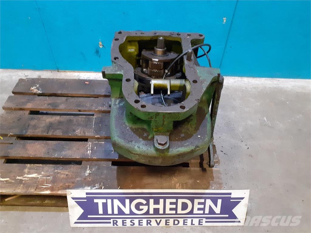 John Deere 4040 Коробка передач