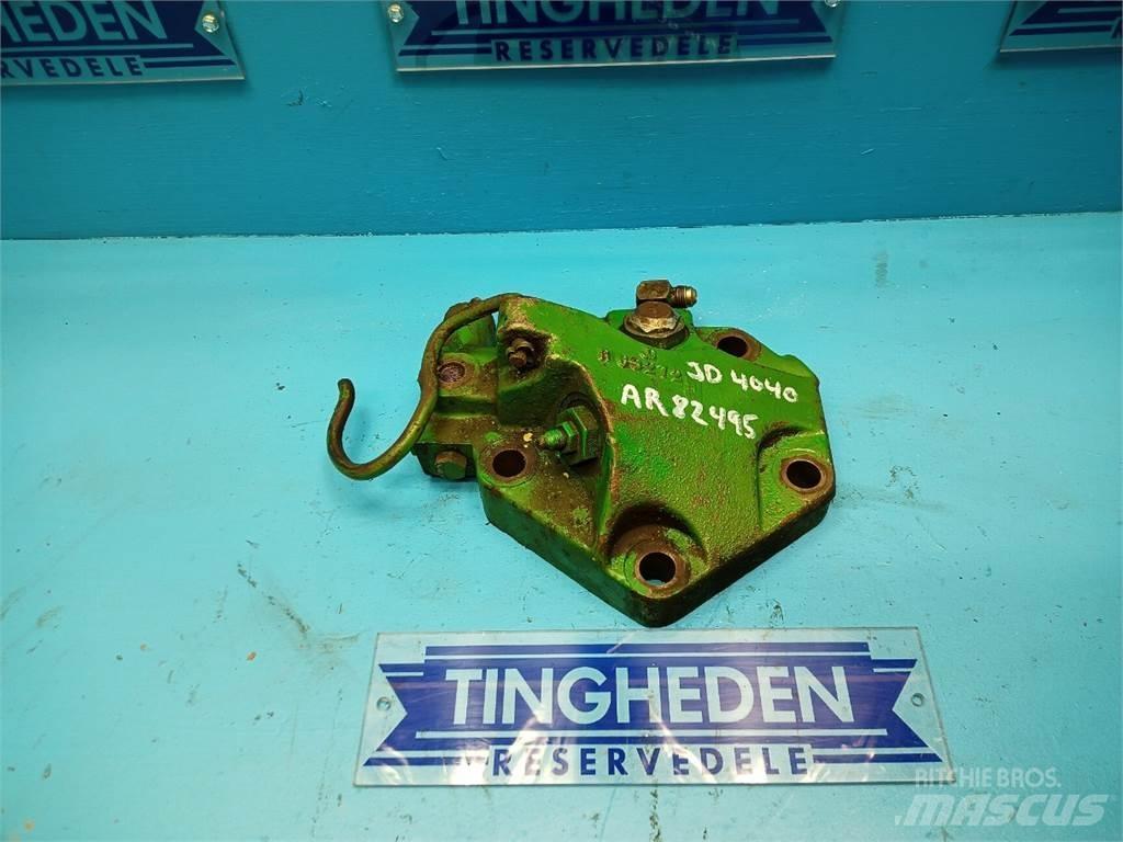 John Deere 4040 Гідравліка