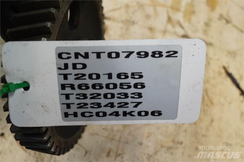 John Deere 4239 Двигуни