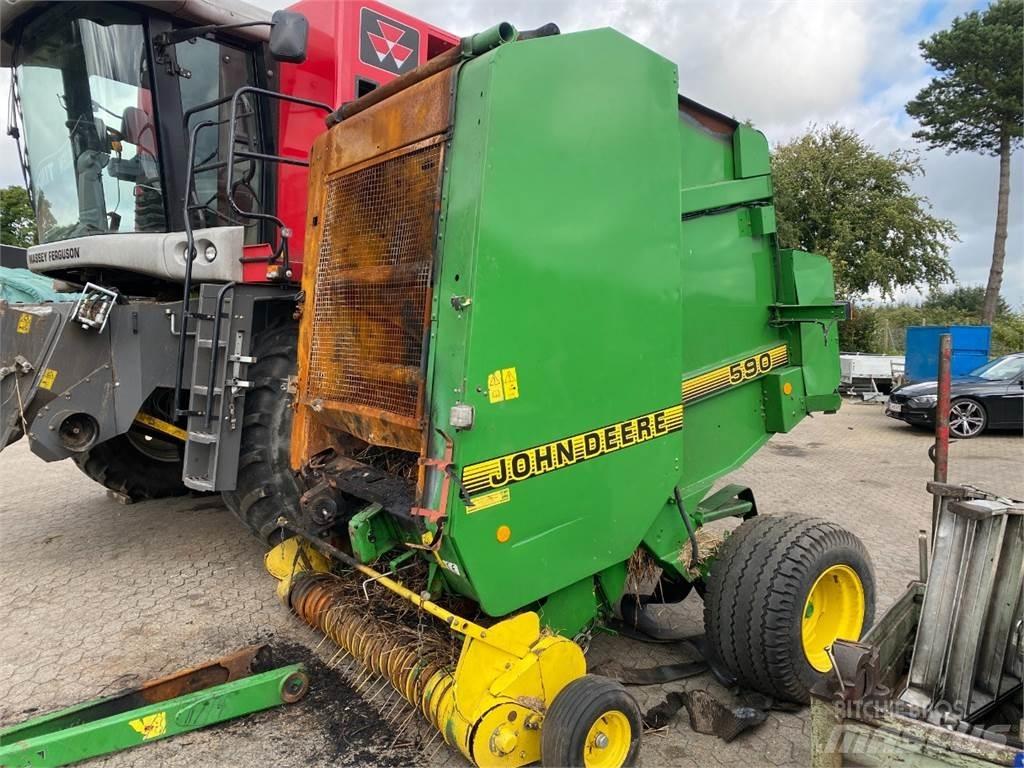 John Deere 590 Рулонні прес-підбирачі