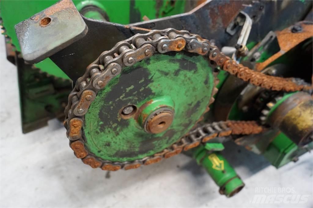 John Deere 592 Сільгосптехніка - Інші