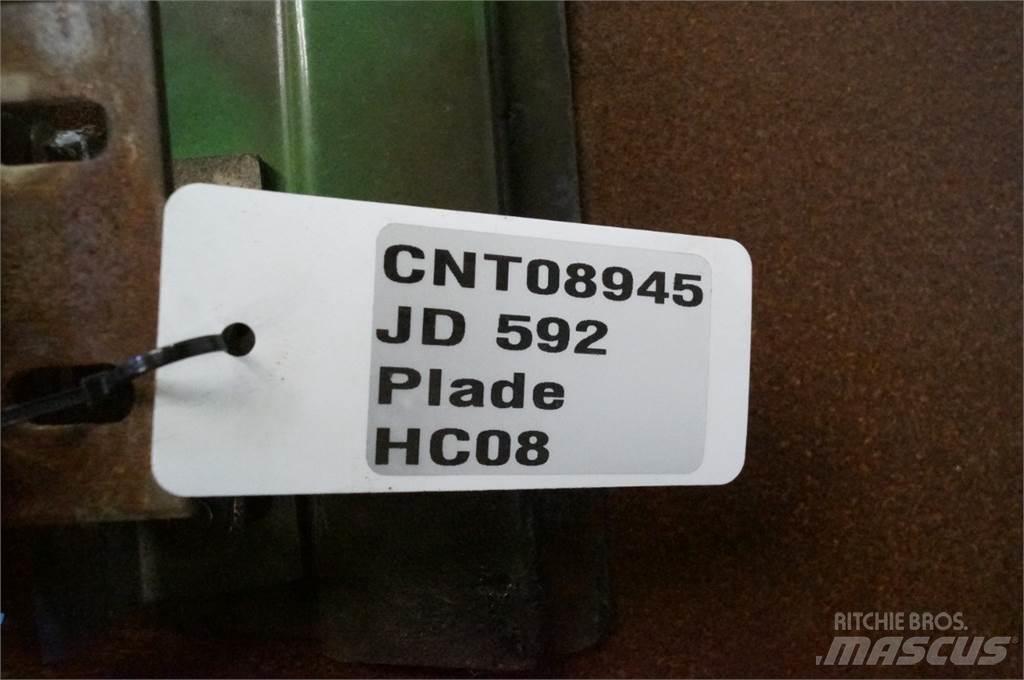 John Deere 592 Просівні ковші