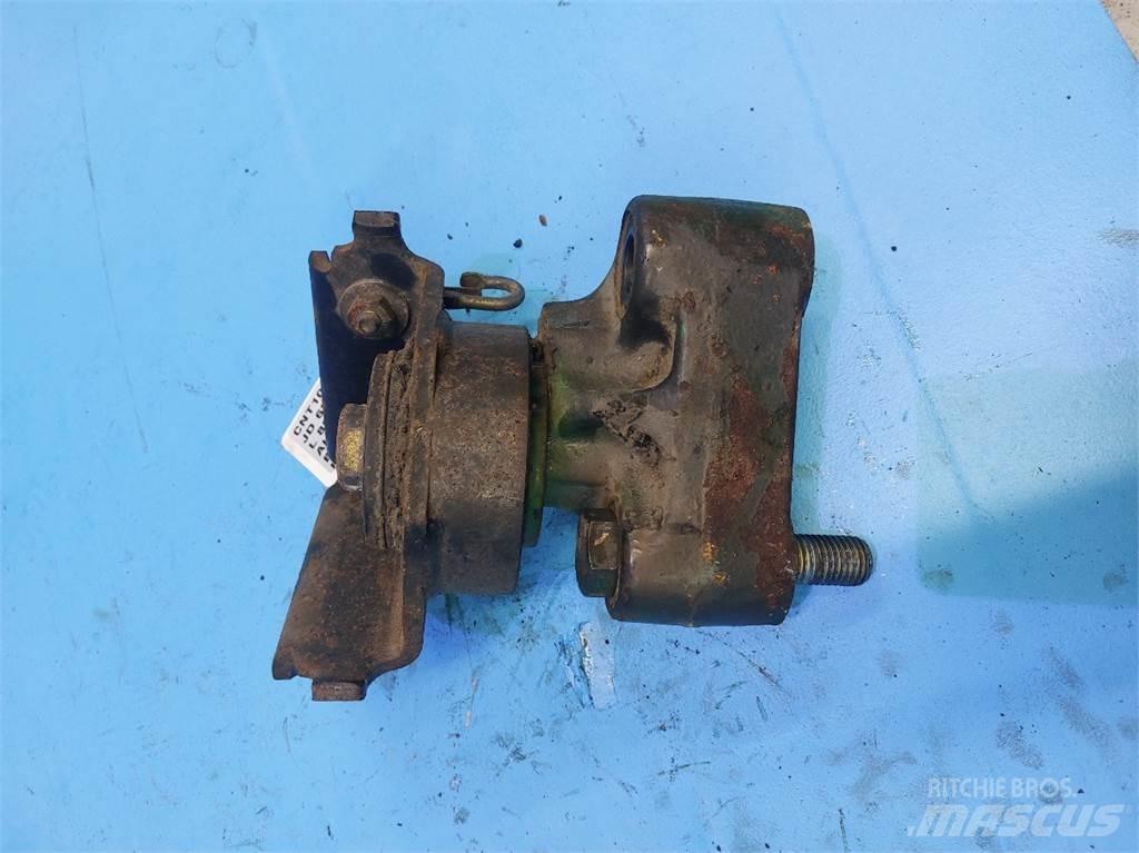 John Deere 6200 Кабіна
