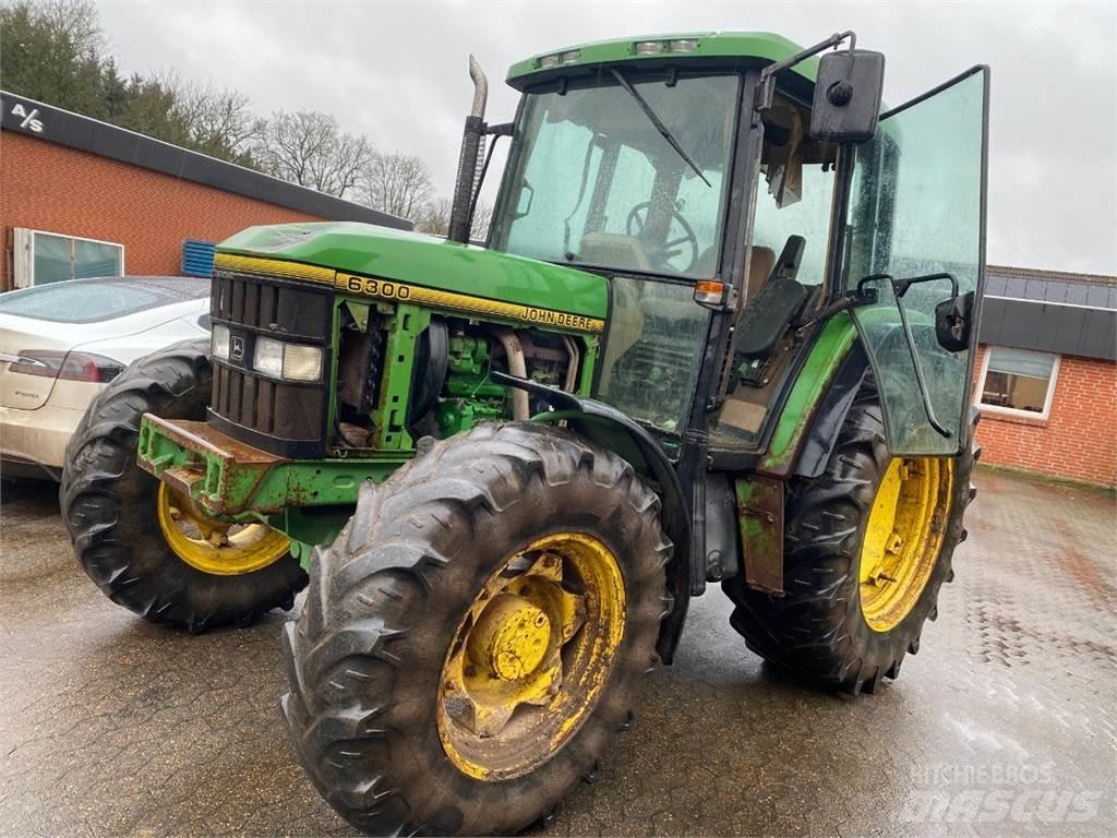 John Deere 6300 Трактори