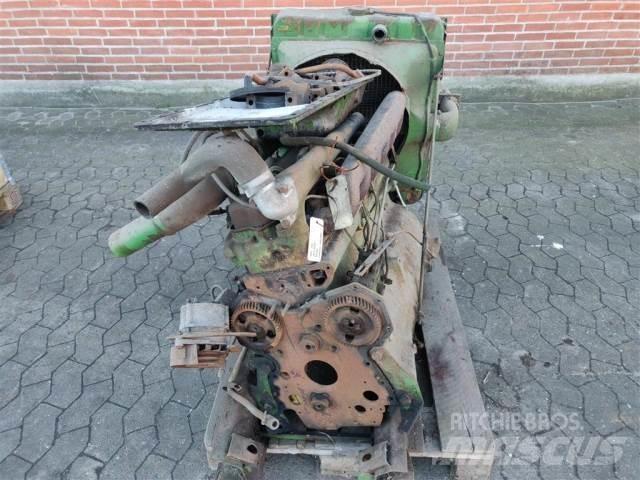 John Deere 6329 Двигуни