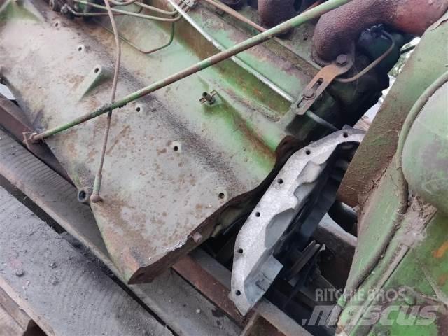 John Deere 6329 Двигуни