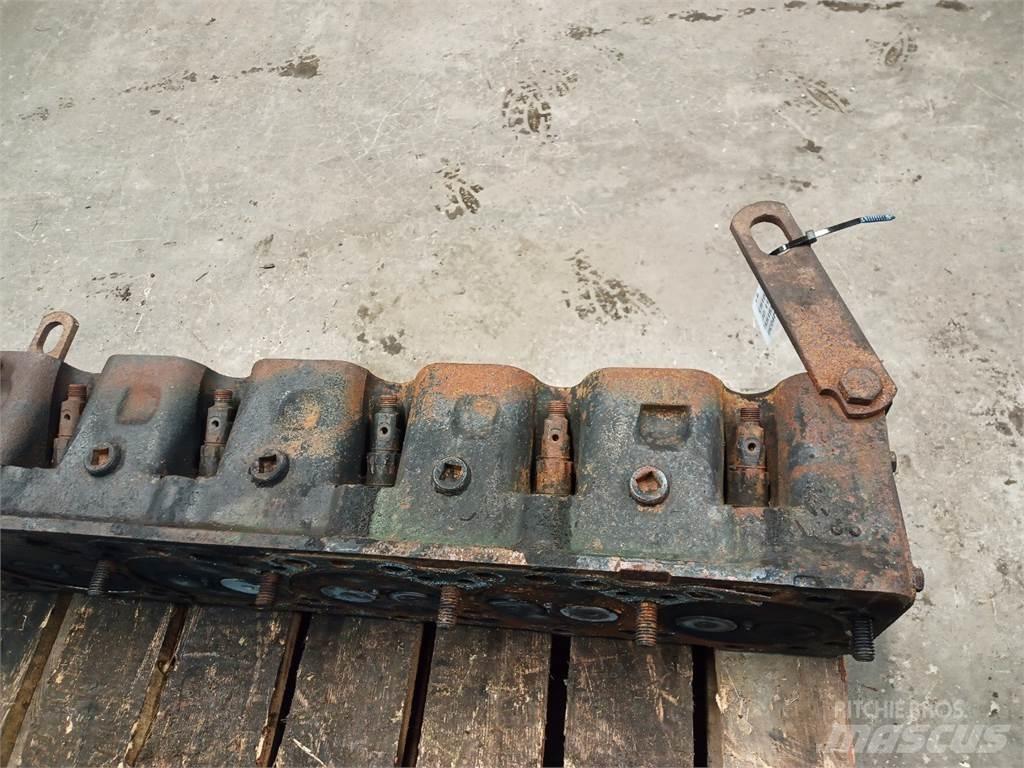 John Deere 6466 Двигуни