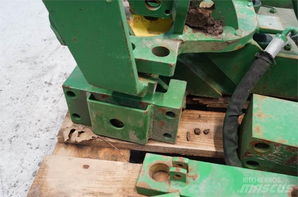 John Deere 8235R Інше додаткове обладнання для тракторів