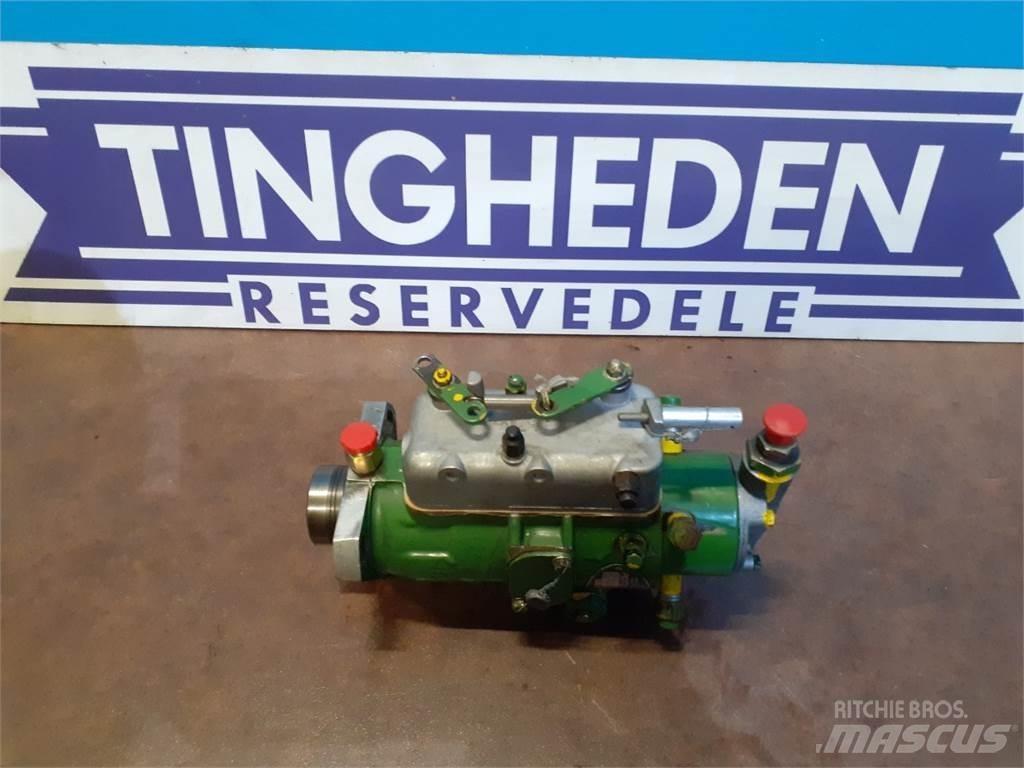 John Deere 935 Двигуни