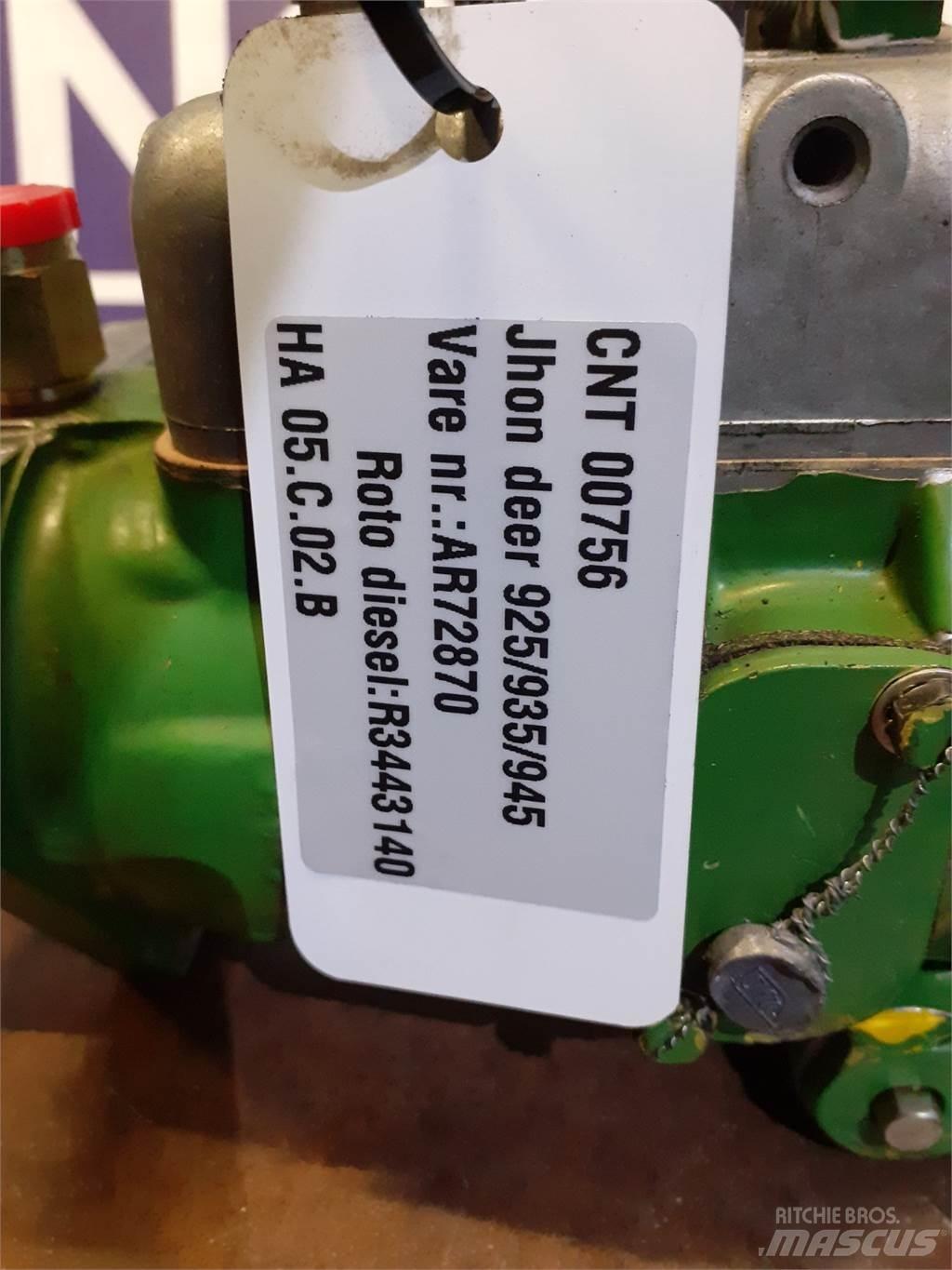 John Deere 935 Двигуни