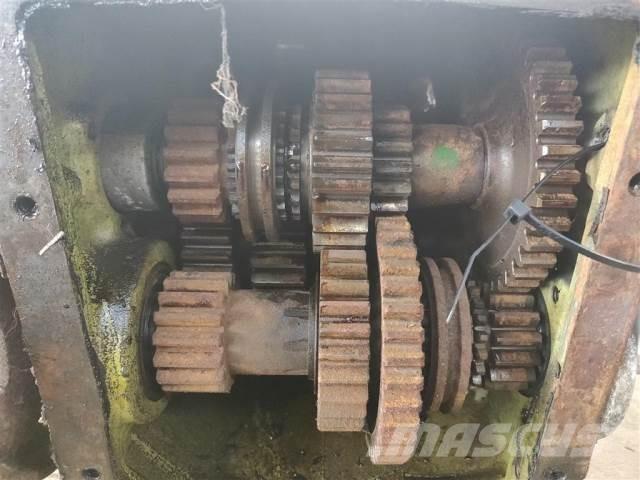 John Deere 942 Коробка передач