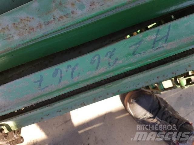 John Deere 942 Додаткове обладнання для збиральних комбайнів