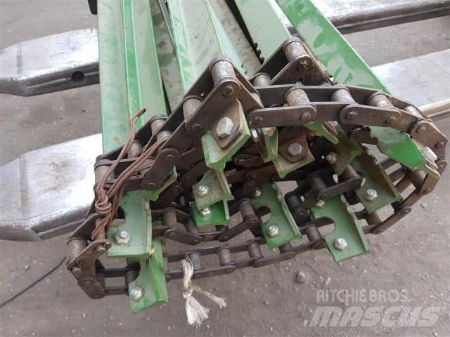 John Deere 942 Додаткове обладнання для збиральних комбайнів
