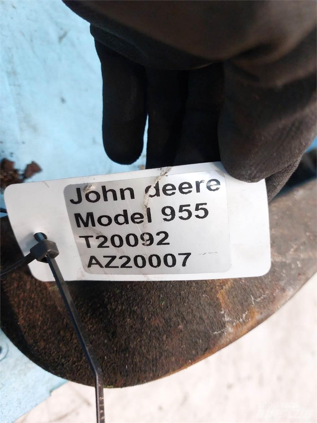 John Deere 955 Двигуни