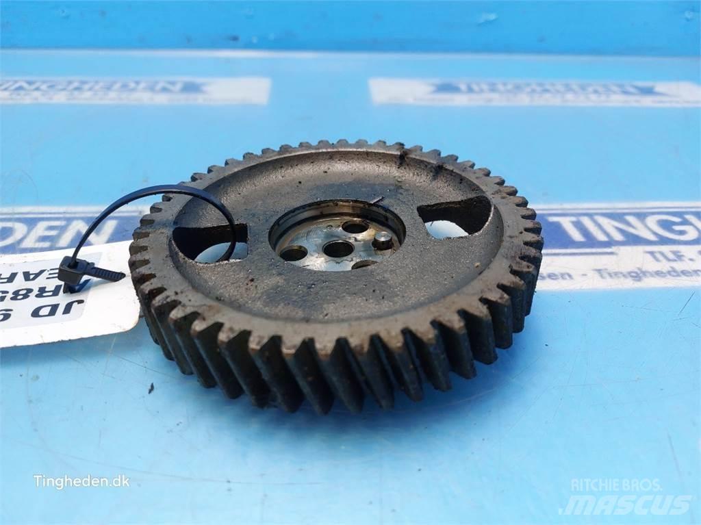John Deere 955 Двигуни