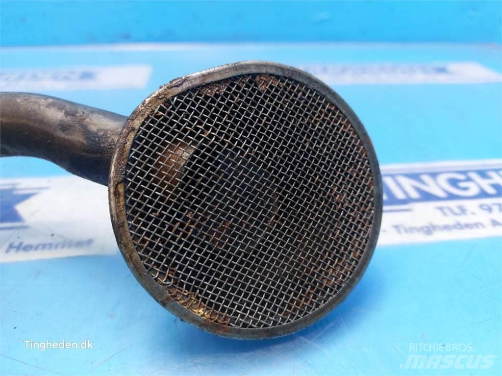 John Deere 955 Двигуни