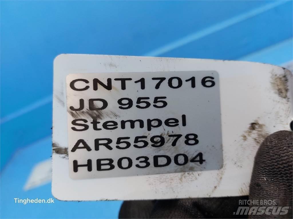 John Deere 955 Двигуни