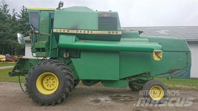 John Deere 965 Зернозбиральні комбайни