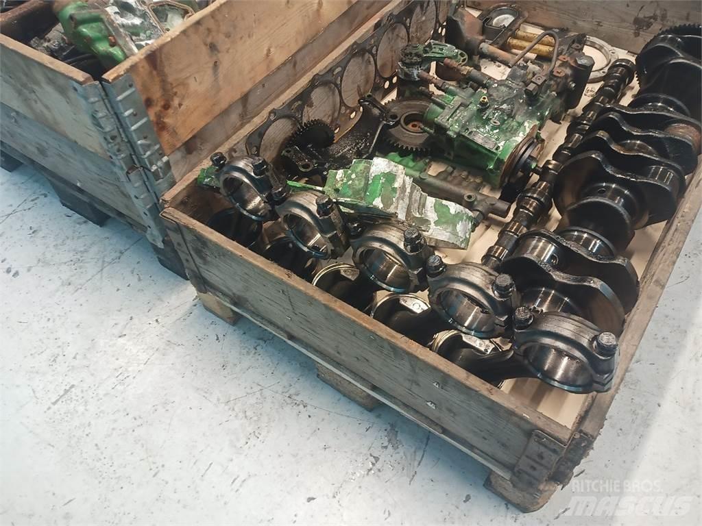 John Deere 9780 Двигуни