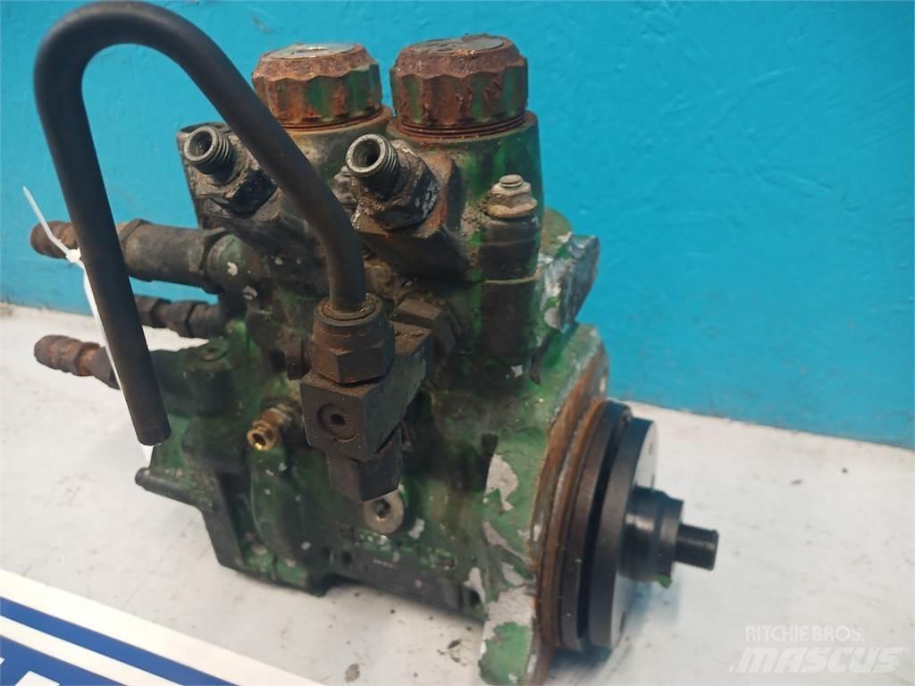 John Deere 9780 Двигуни