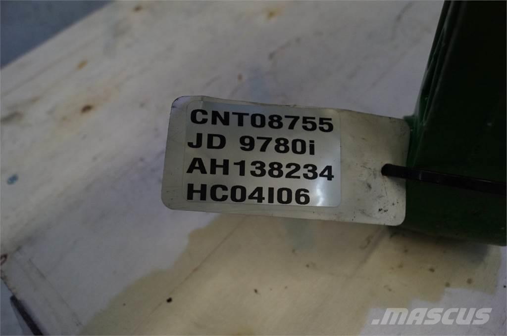 John Deere 9780 Розсіювачі солі та піску