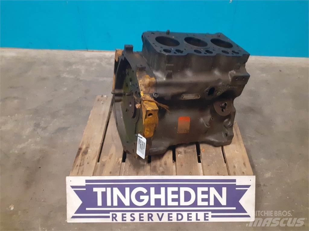 John Deere M43LW Двигуни
