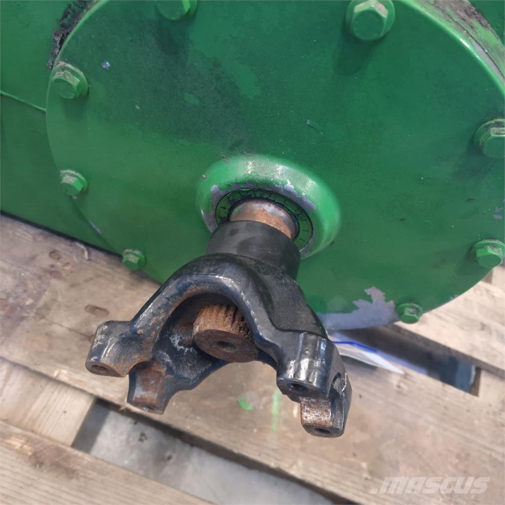 John Deere S670 Коробка передач